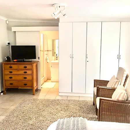 10Vdw Self Catering Apartments Durbanville Eksteriør bilde
