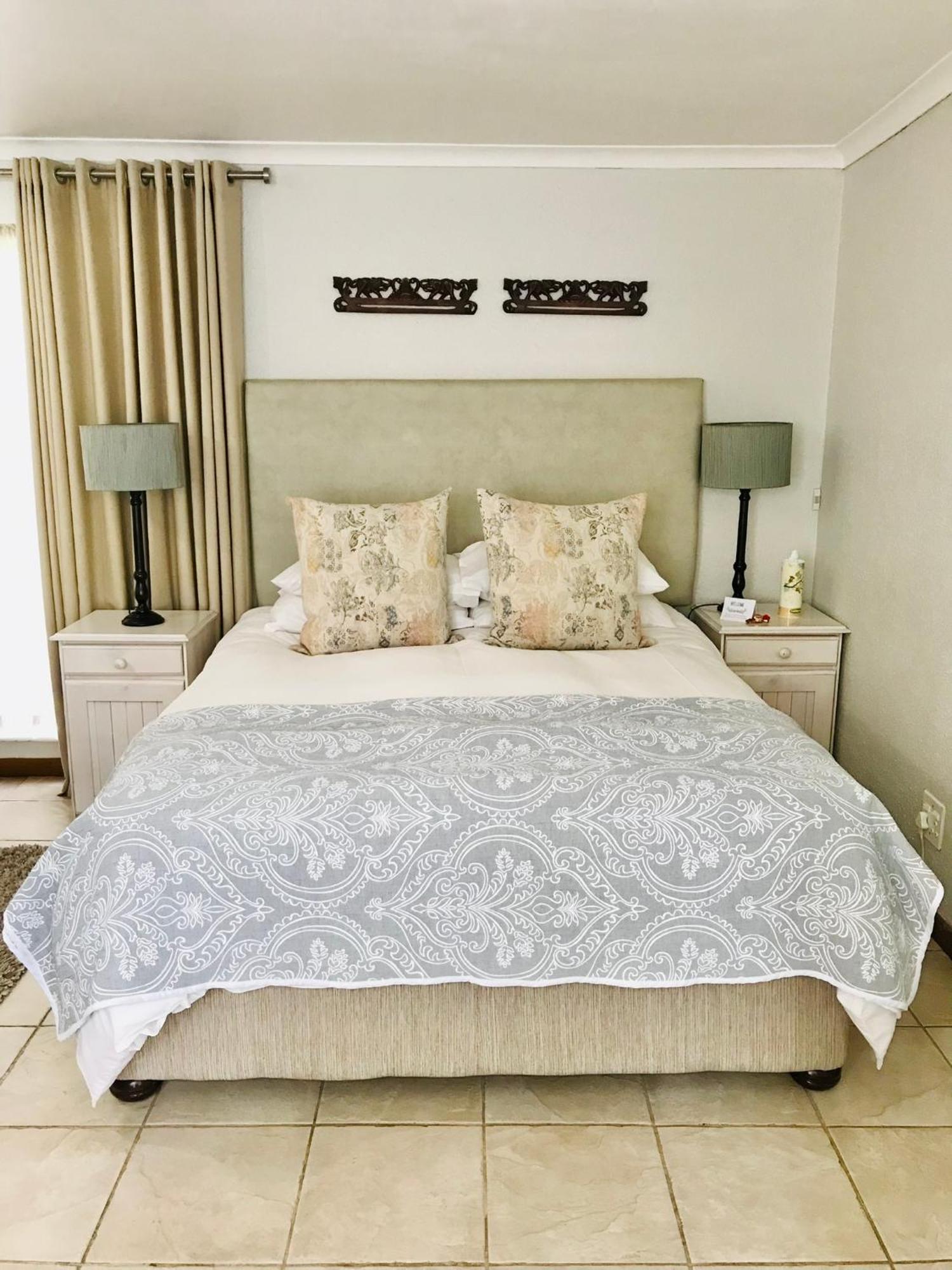 10Vdw Self Catering Apartments Durbanville Eksteriør bilde